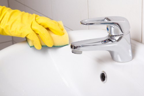 SE17 commercial cleaning in a shared workplace kitchen
