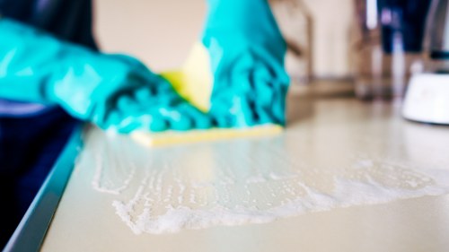 Local carpet cleaner working on stairs and living room flooring in SE17